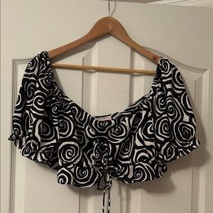 Dazey LA Black and White Swirl Shrug/Crop Top size 2XL